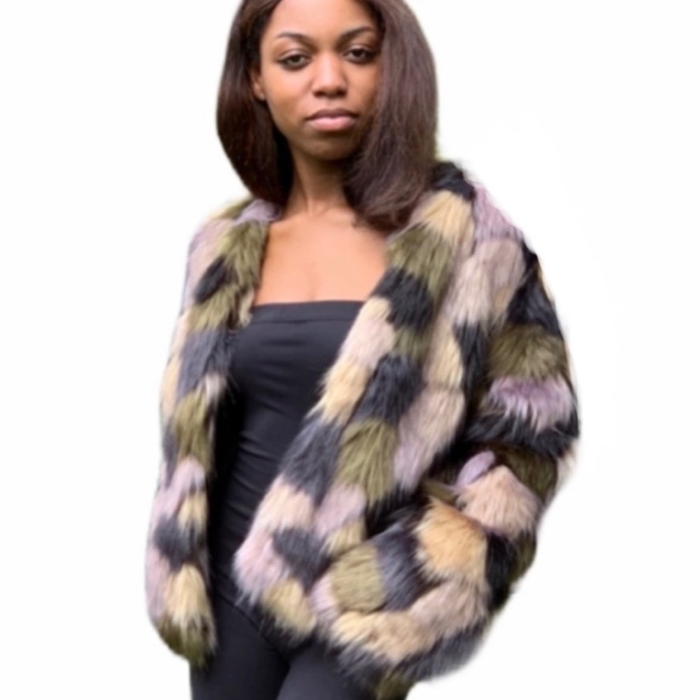 Just In NWT Bagatelle Multi Faux Fur Short Coat
